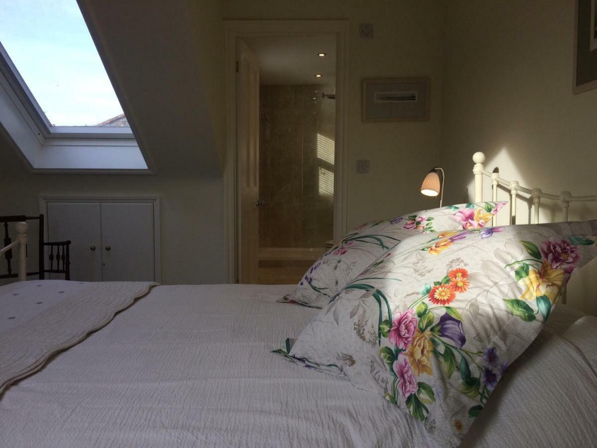 Old Station Gardens, Sw London Bed & Breakfast Teddington Exterior foto